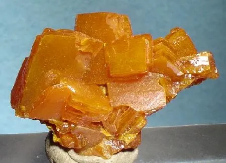 Wulfenite image