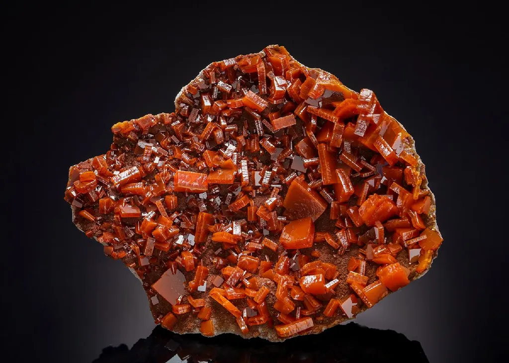 Wulfenite image