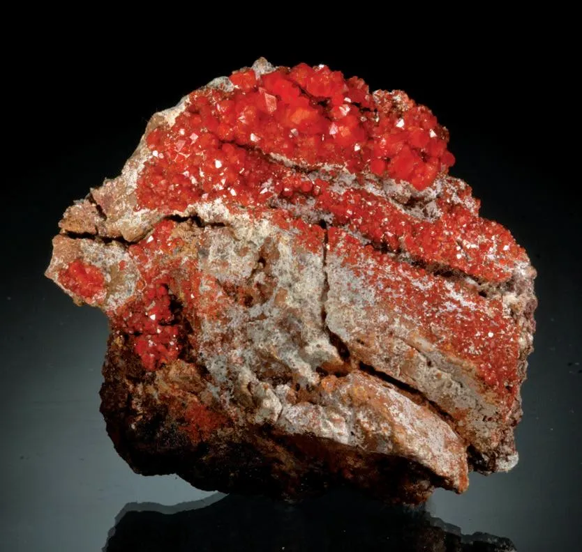 Wulfenite (chromian) - image 1