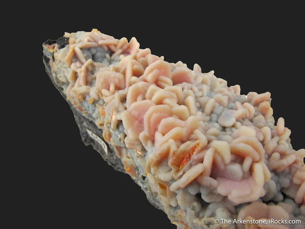 Wulfenite coated by Quartz, on Chalcedony - image 4