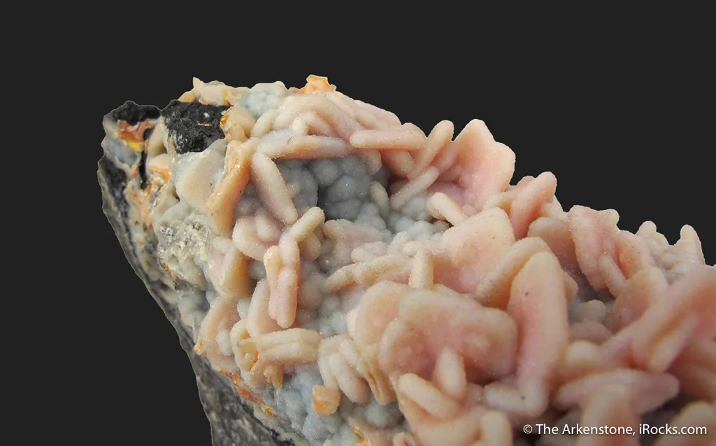 Wulfenite coated by Quartz, on Chalcedony - image 6