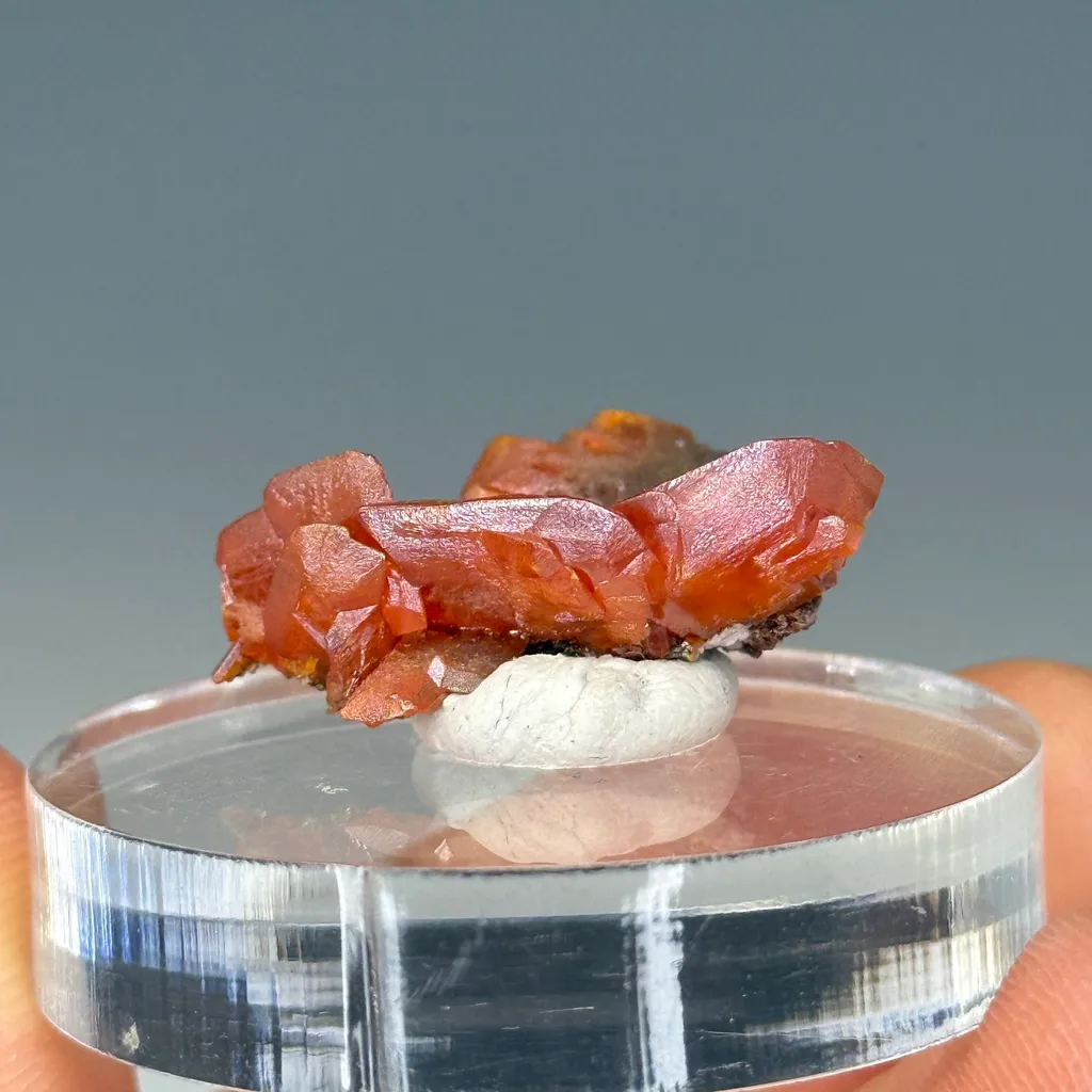 Wulfenite - image 3