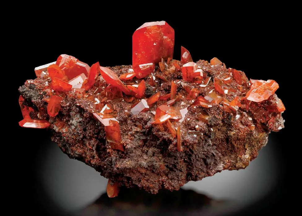 Wulfenite image