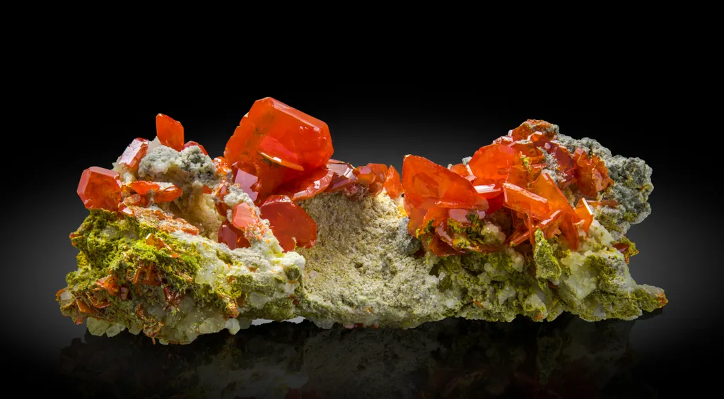 Wulfenite image