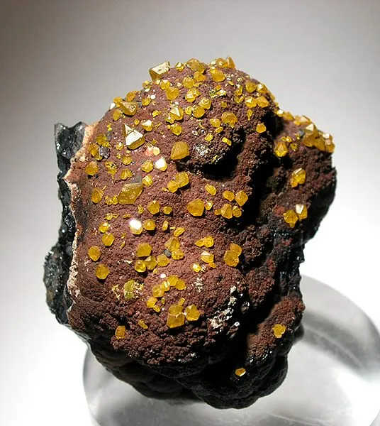 Wulfenite image