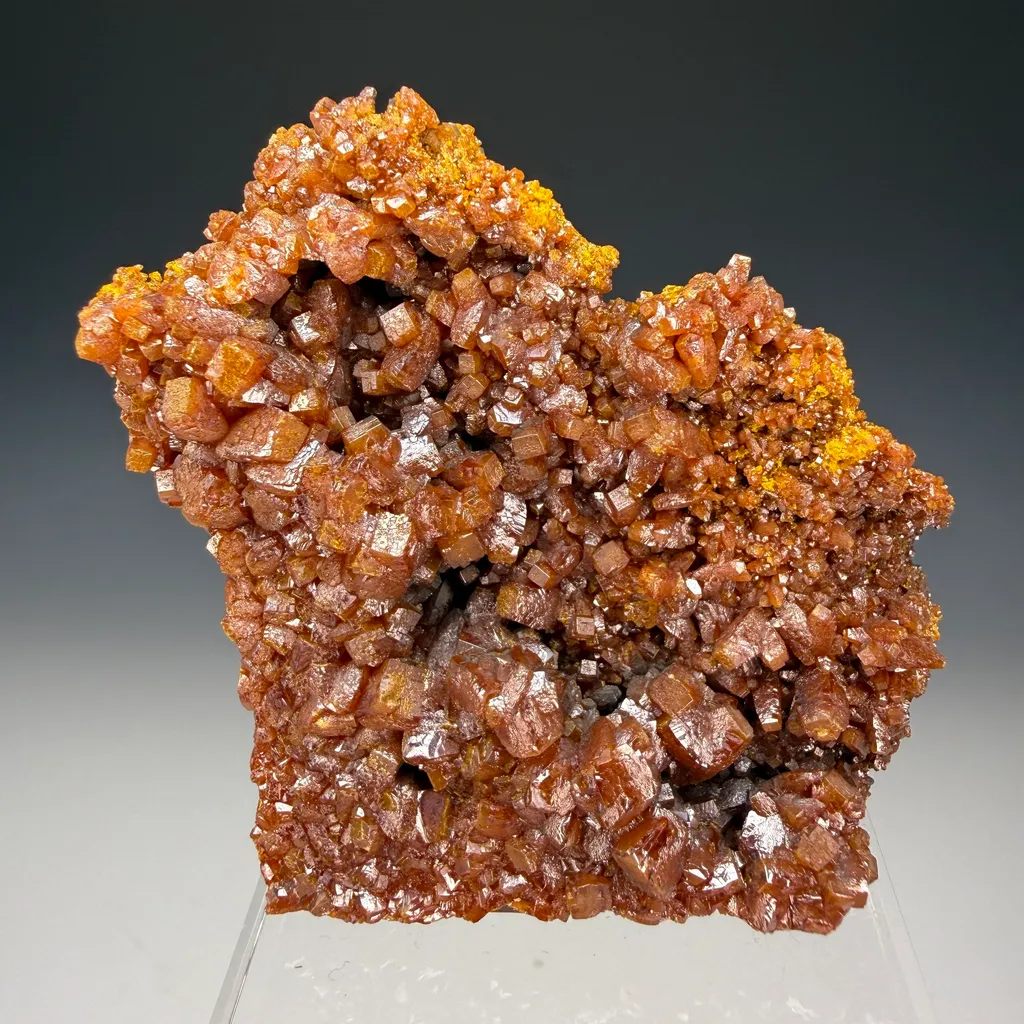Wulfenite image