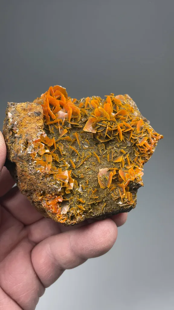Wulfenite - image 2