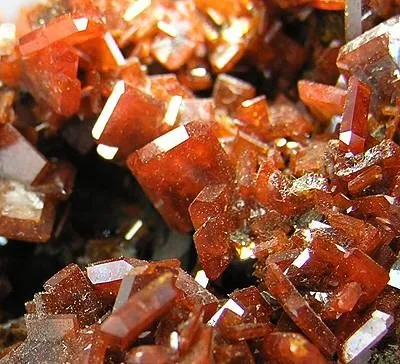 Wulfenite - image 2