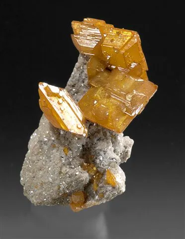 Wulfenite image