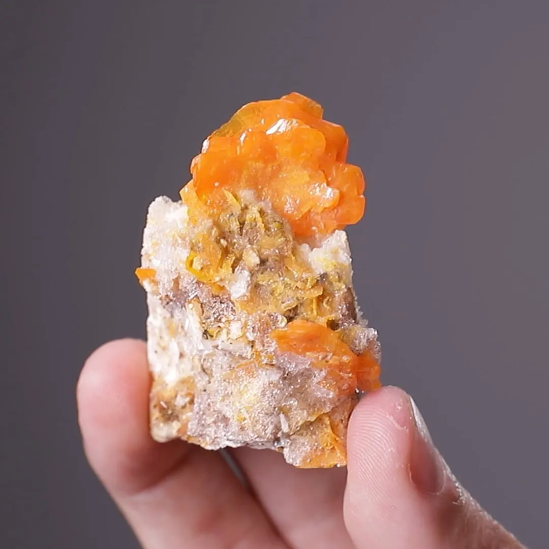 Wulfenite - image 2