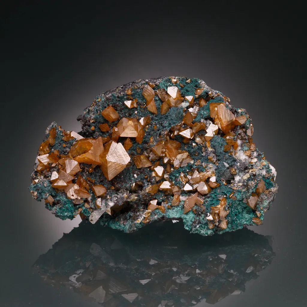 Wulfenite image