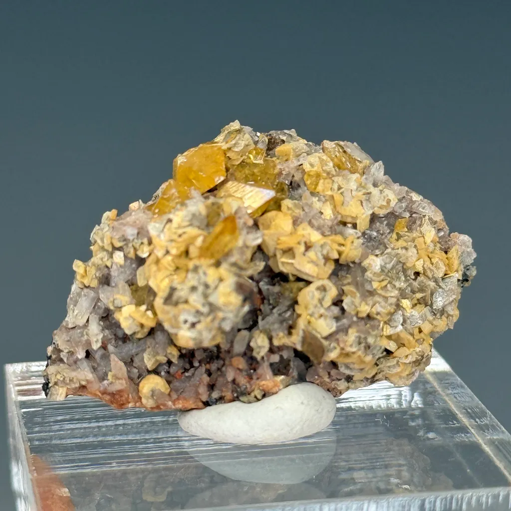 Wulfenite image