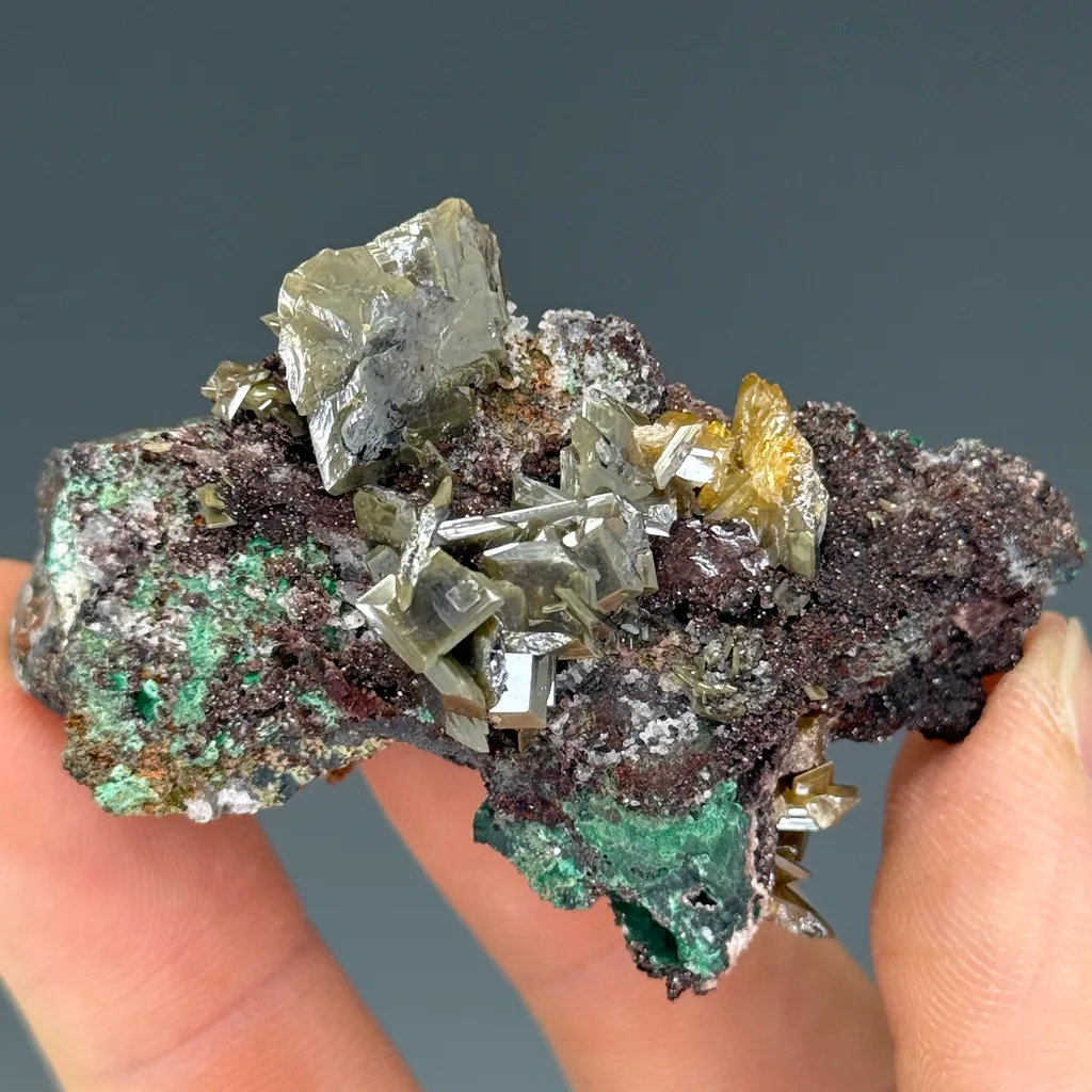 Wulfenite - image 2