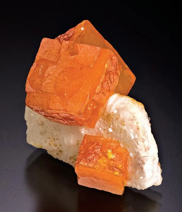 Wulfenite - image 1