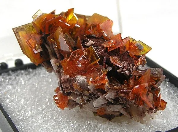Wulfenite image
