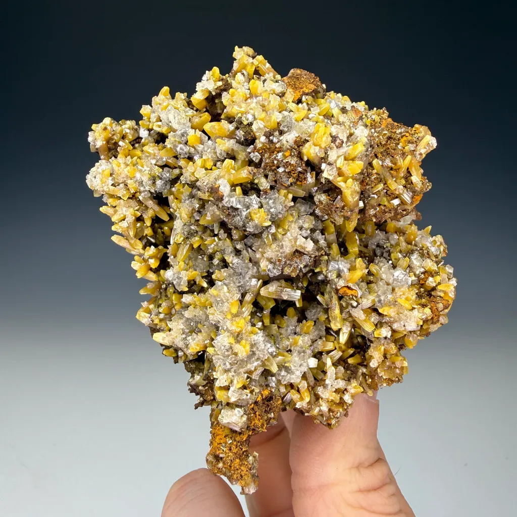 Wulfenite - image 3