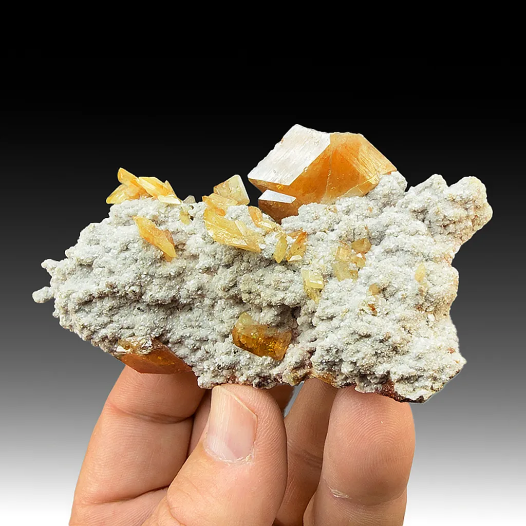 Wulfenite