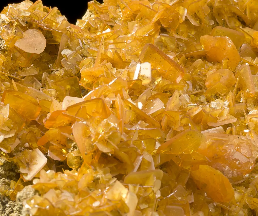 Wulfenite - image 2