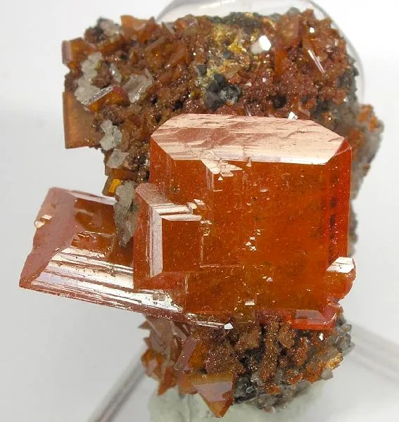 Wulfenite - image 8