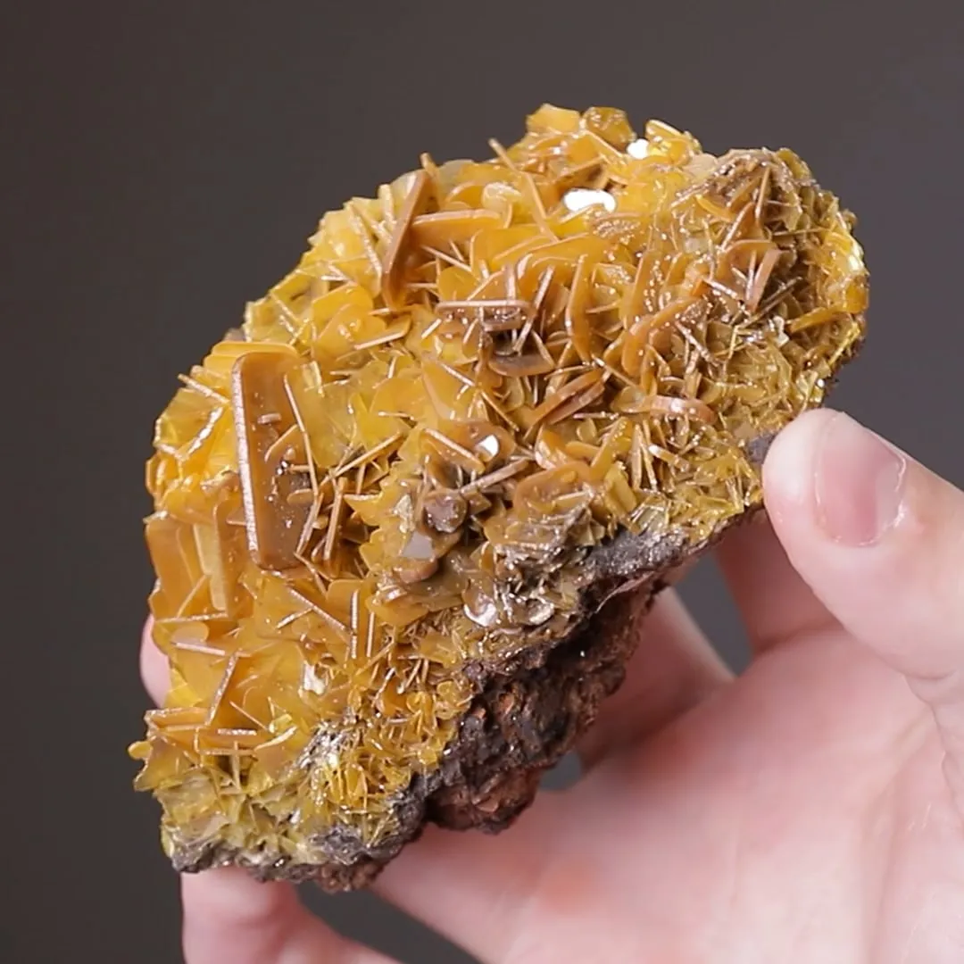 Wulfenite - image 2