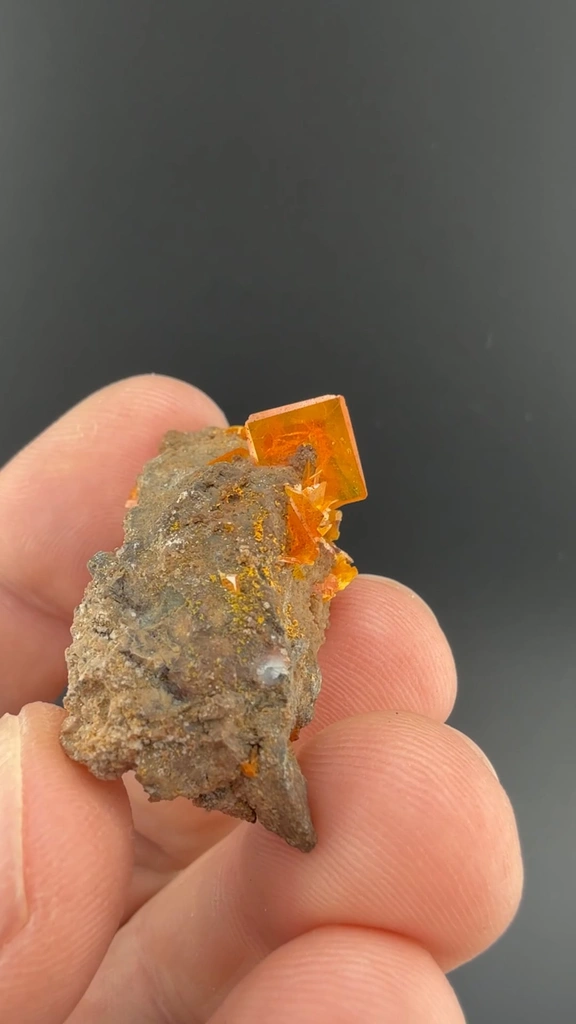 Wulfenite - image 2