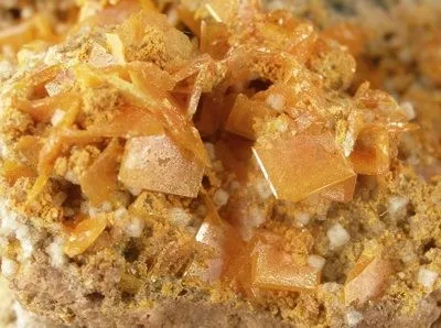 Wulfenite, Ecdemite - image 2