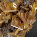 Wulfenite - image 7