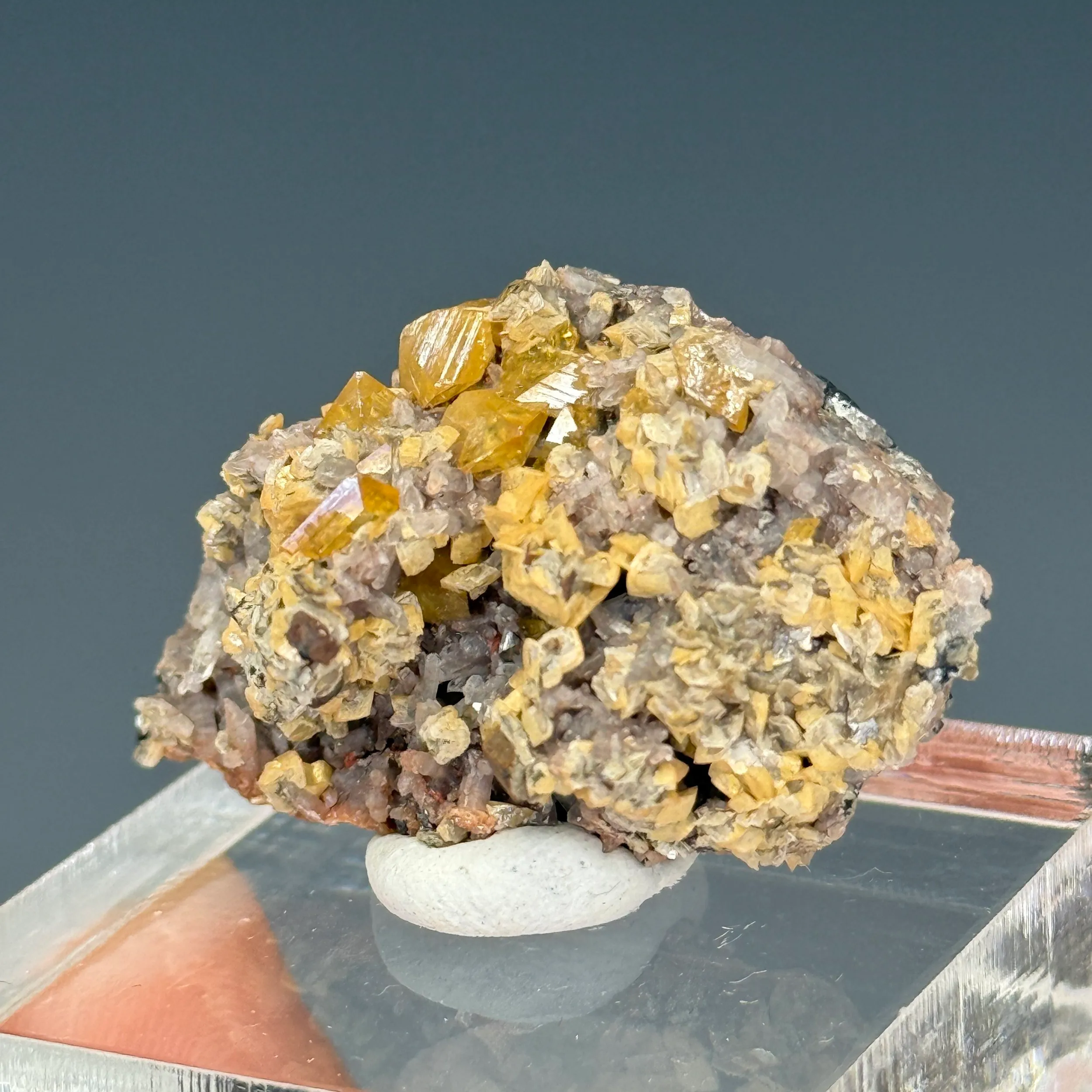 Wulfenite - image 2
