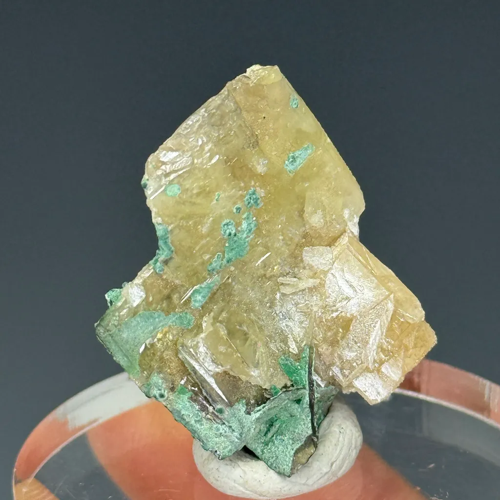 Wulfenite - image 2