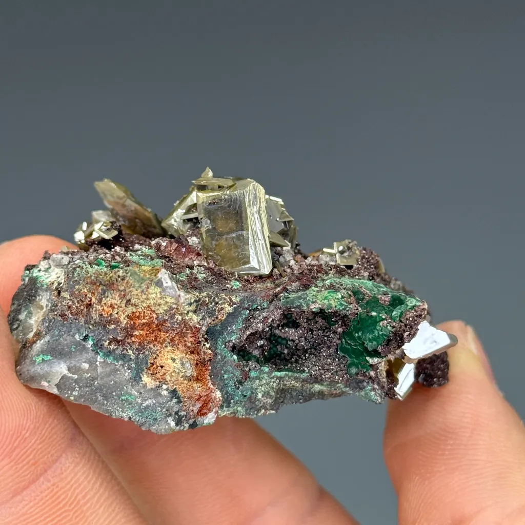 Wulfenite - image 3