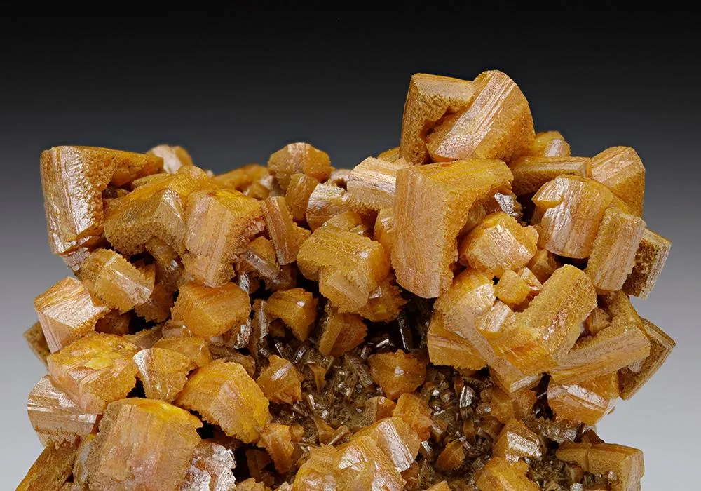 Wulfenite - image 1