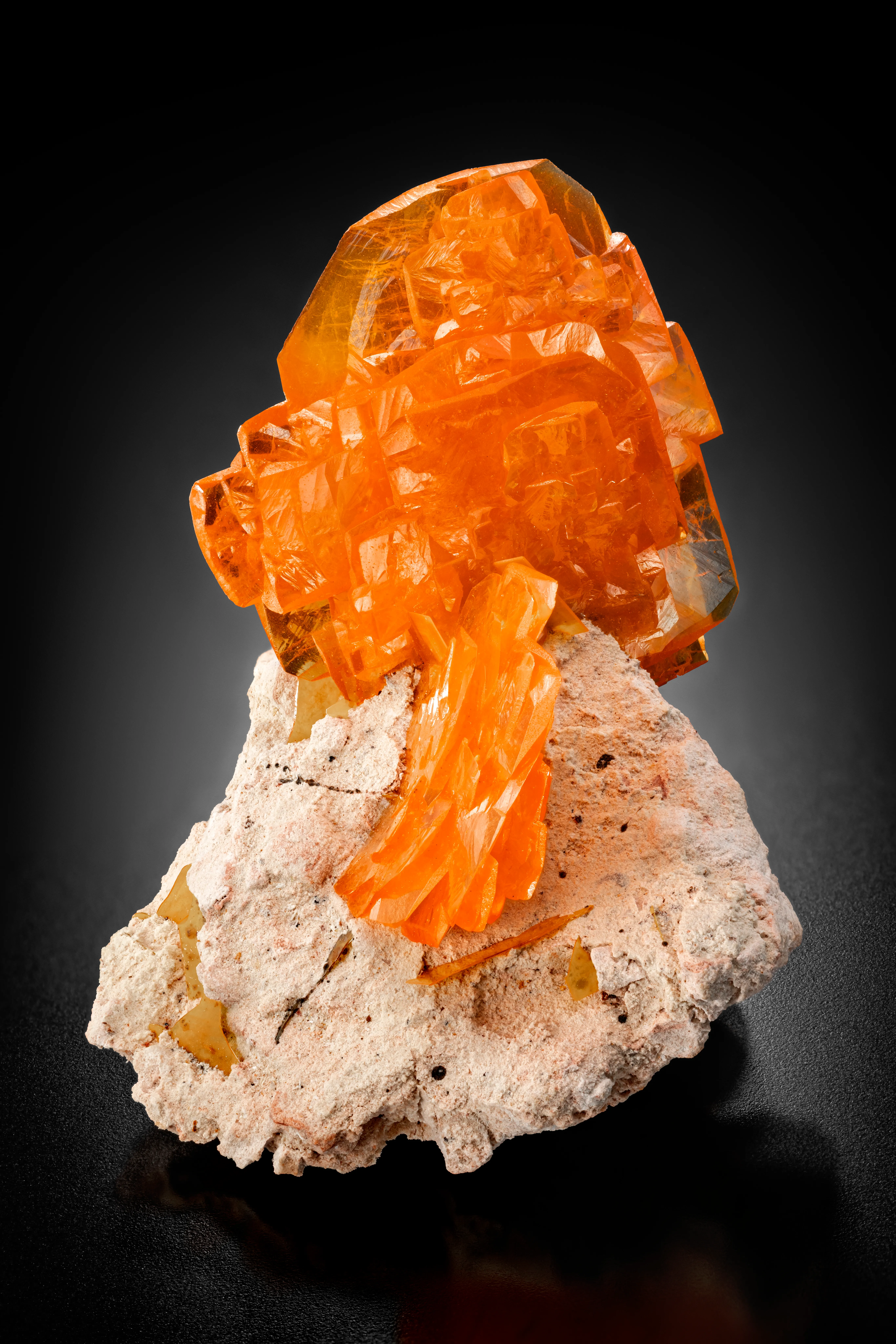 Wulfenite from Iran - image 2