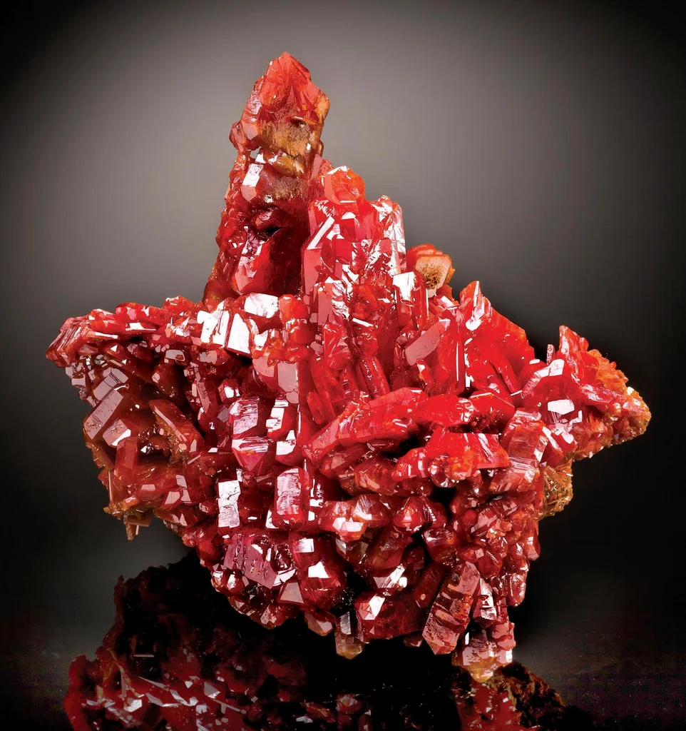 Wulfenite from Kuruktag Mountains, Xinjiang, China image