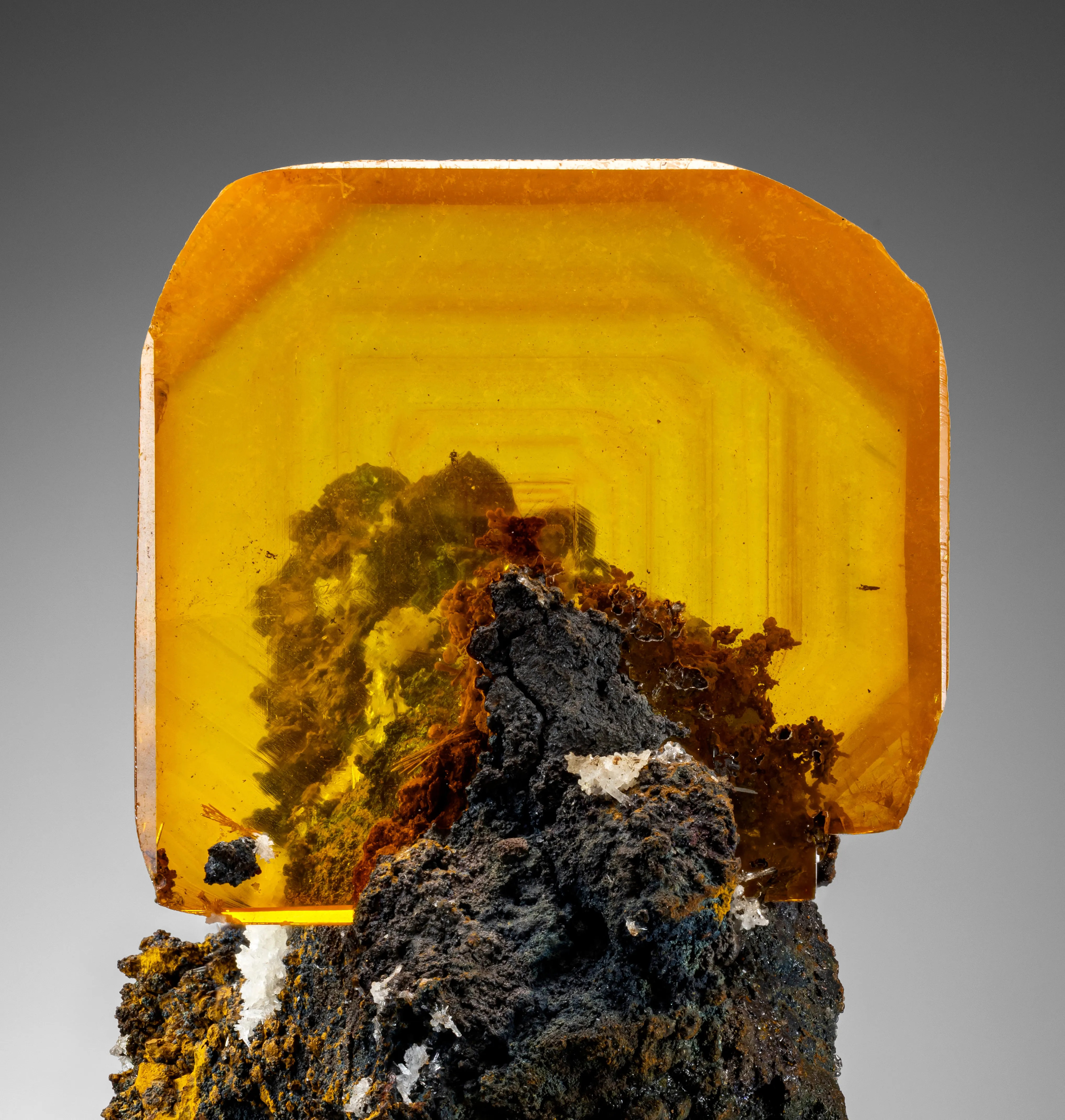 Wulfenite from Mexico, Chihuahua, Los Lamentos Mts, Erupción Mine - image 2