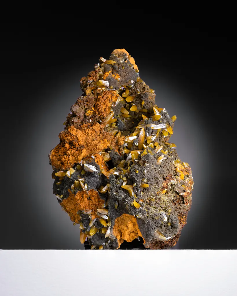 Wulfenite from Mexico, Durango, Mapimí, Ojuela Mine image