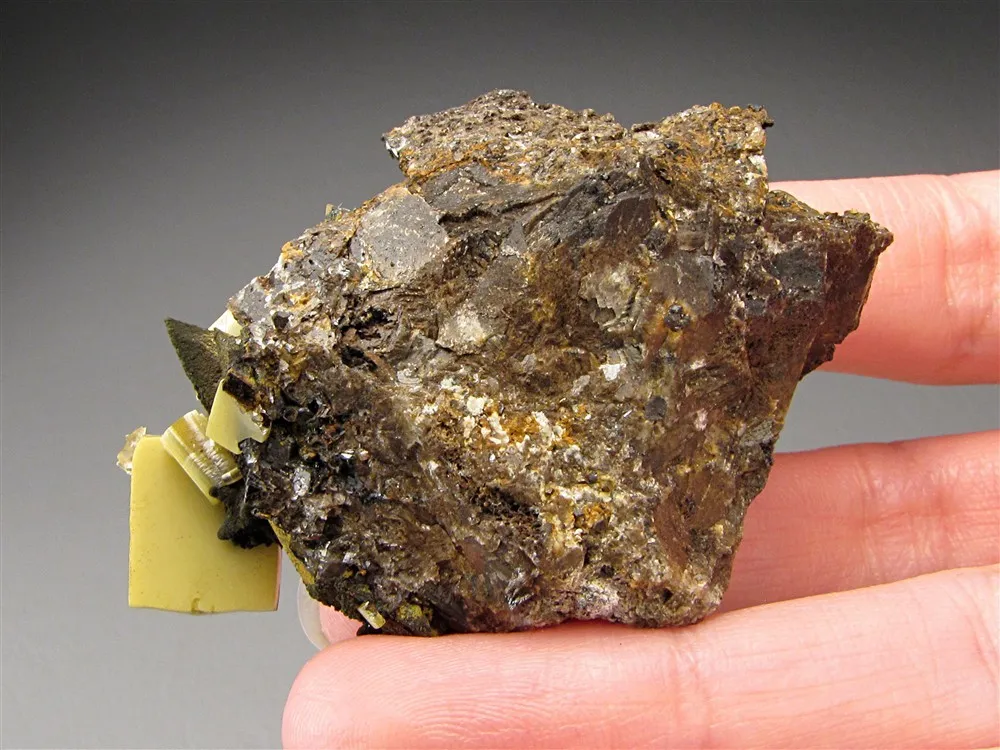 Wulfénite from Mexico, Durango, Mapimí, Ojuela Mine - image 5