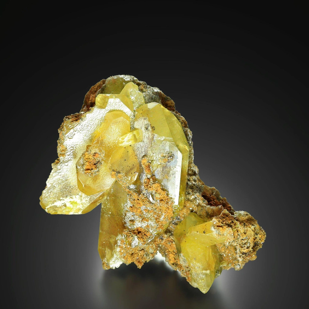 Wulfenite from Mfouati District, Bouenza Department, Republic of the Congo image
