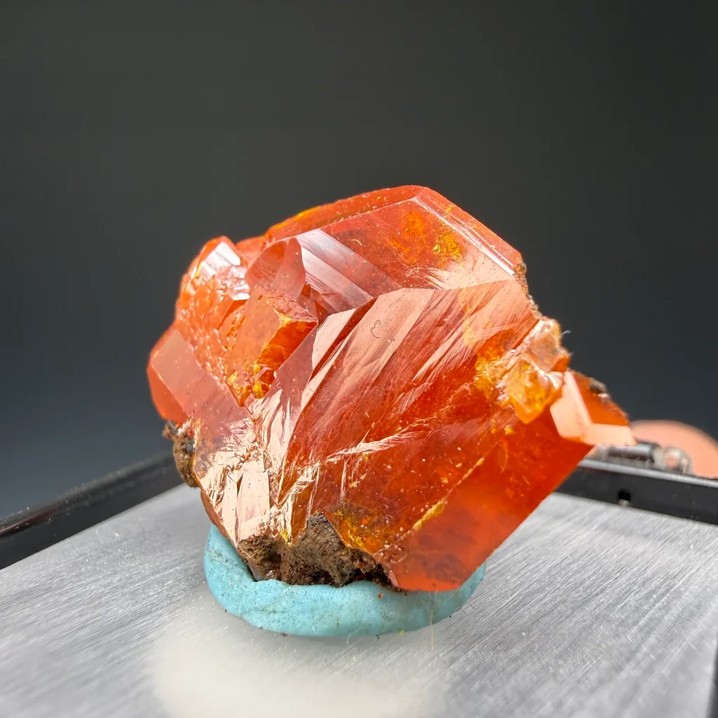 Wulfenite from Red Cloud Mine, Arizona, USA - image 2