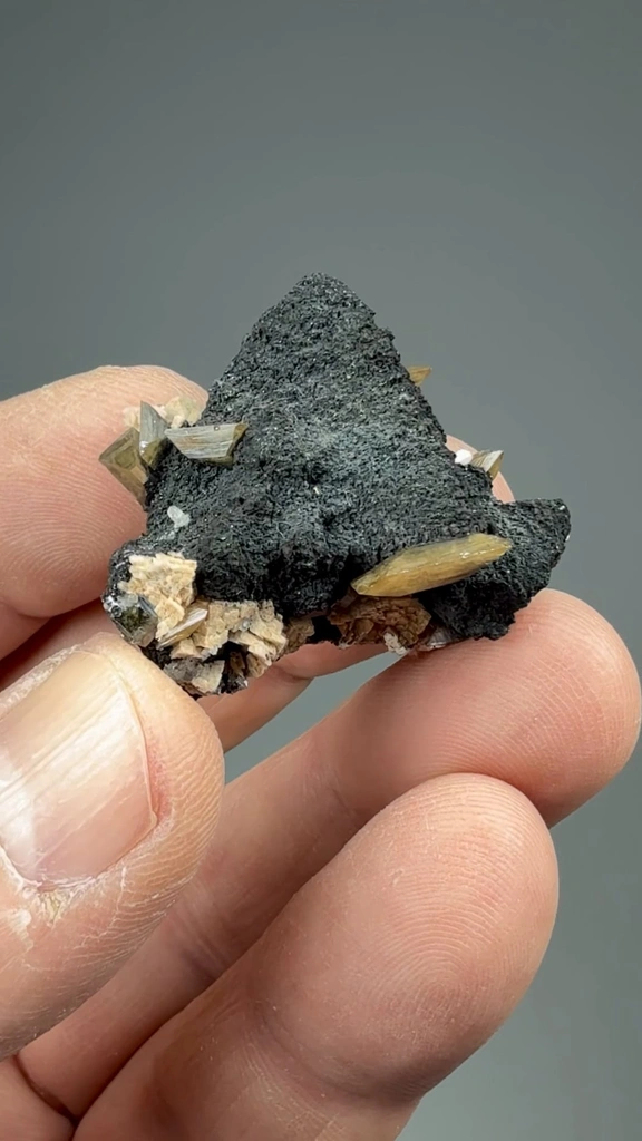 Wulfenite from Tsumeb, Oshikoto Region, Namibia - image 2