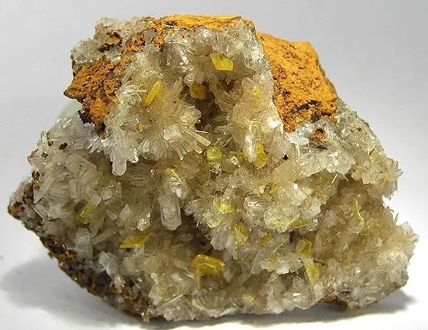 Wulfenite, Hemimorphite image