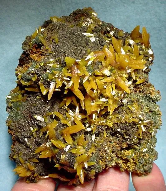 Wulfenite, Mimetite image
