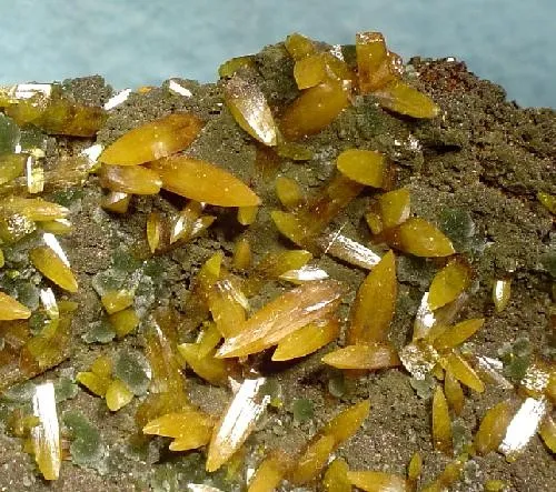 Wulfenite, Mimetite - image 2