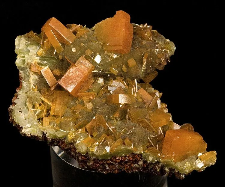 Wulfenite, Mimetite image