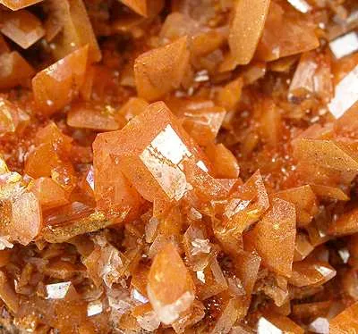Wulfenite, Mimetite - image 2