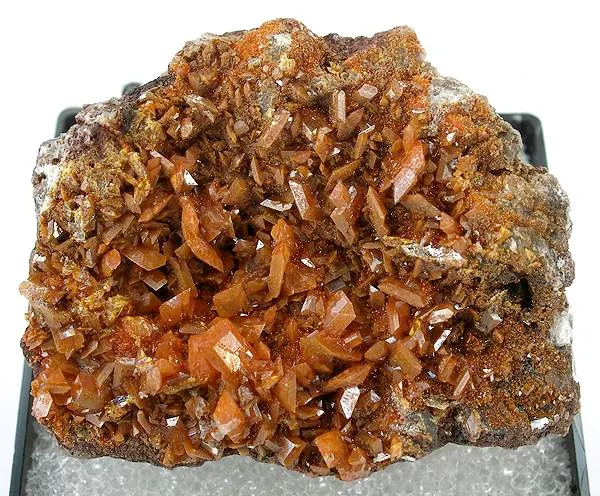 Wulfenite, Mimetite image