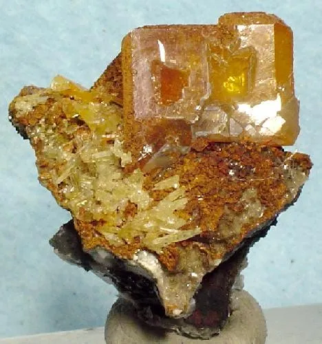 Wulfenite, Mimetite image