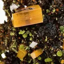 Wulfenite, Mimetite - image 2