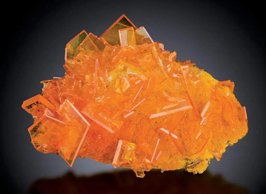 Wulfenite, Mimetite image