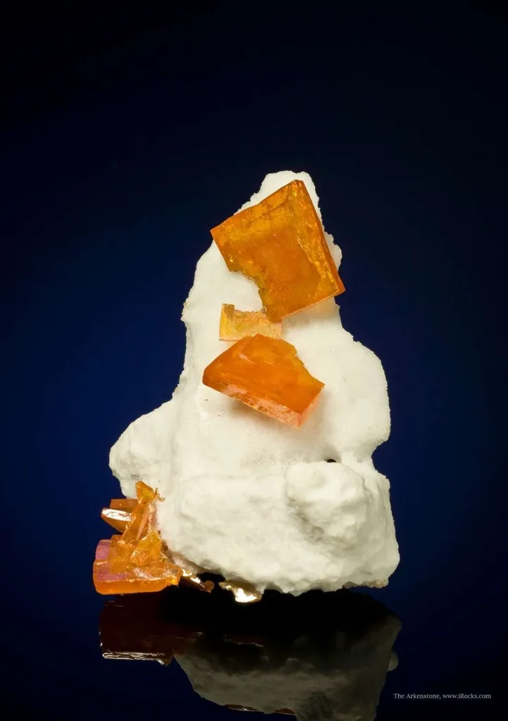 Wulfenite on Calcite - image 4