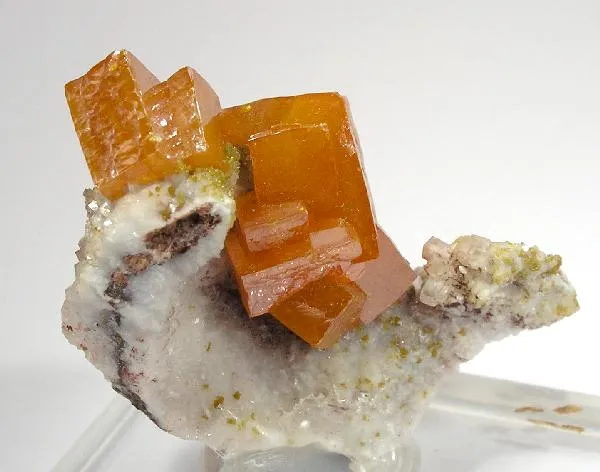 Wulfenite on Calcite - image 2